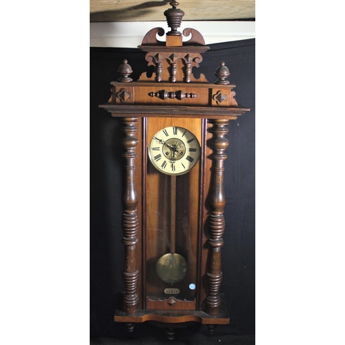 133 - PENDULUM WALL CLOCK