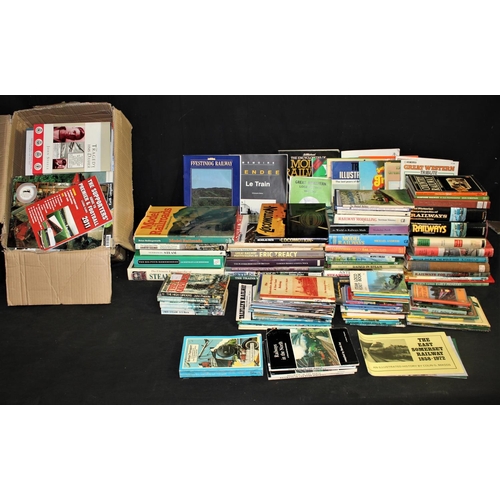 169 - QUANTITY VARIOUS BOOKS INCLUDING RAILWAYS & MOTOR RACING