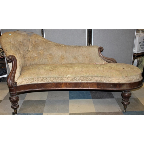 292 - VICTORIAN CHAISE LOUNGE - REQUIRES REPAIR