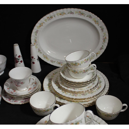 309 - GAINSBOROUGH TEA SET & ROYAL KENT PART DINNER SET