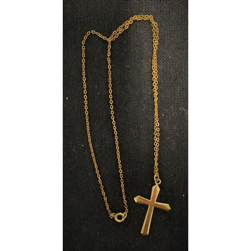 343 - YELLOW METAL LINK CHAIN, YELLOW METAL CHAIN (STAMPED 9k), YELLOW METAL CROSS ON YELLOW METAL LINK CH... 