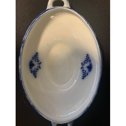 260 - LARGE BLUE & WHITE DINNER SERVICE