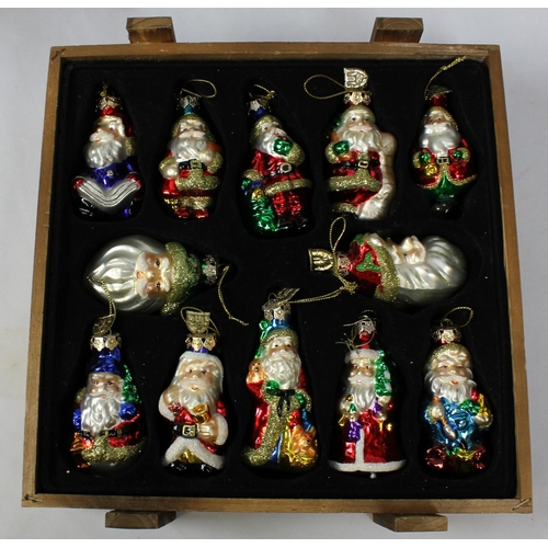 44 - VARIOUS THOMAS PASCONI CLASSICS CHRISTMAS DECORATIONS WITH BOXES (SOME SETS MISSING PIECES)  - WITHD... 