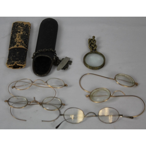 95 - VARIOUS READING GLASSES (2 DAMAGED), 2 GLASSES CASES & SMALL BRASS MAGNIFYING GLASS