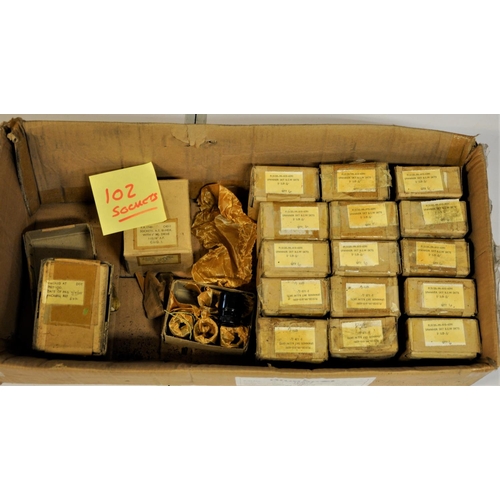 Lot 76        