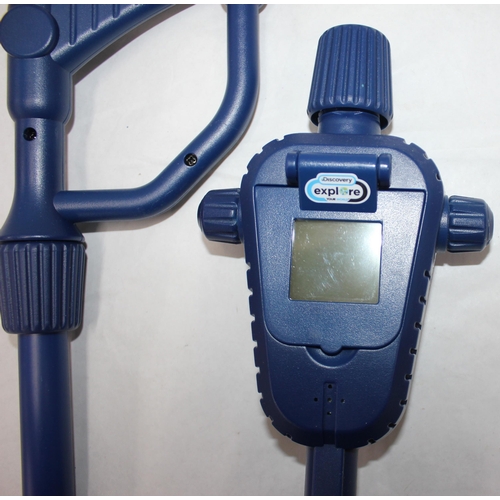 14 - ADVENTURE DIGITAL METAL DETECTOR