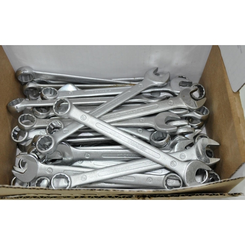 36 - BOX OF 50 SPANNERS & HEALTHMATE HSM8316-10 TREADMILL MOTOR