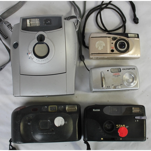 39 - CRATE OF OLD CAMERAS