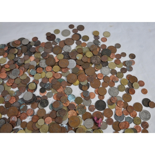 45 - TUB OF COINS