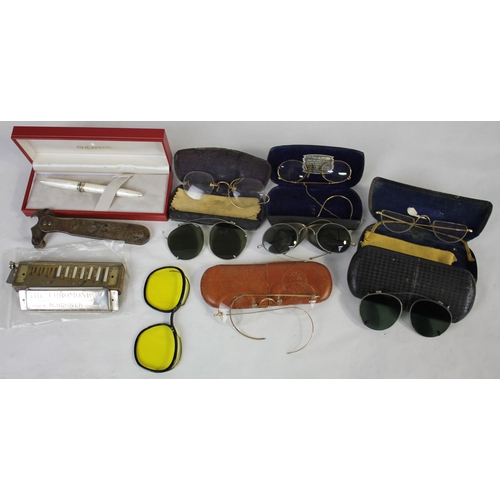 257 - SHEAFFER FOUNTAIN PEN IN PRESENTATION BOX, VARIOUS OLD GLASSES (SOME AT FAULT), OLD BOTTLE OPENER AN... 