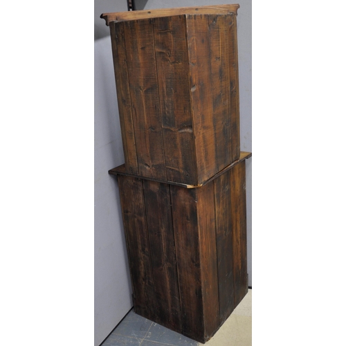 24 - CORNER CABINET WITH GLAZED DOORS TO TOP AND BASE