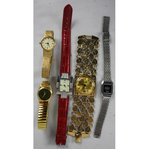 65 - 19 WATCHES: SOFTECH, 2 ROTARY, SABRE, UNISTAR, AVIA, TRUE SPIRIT, JANE SHILTON, NEXT, SPEARS, ETC CO... 