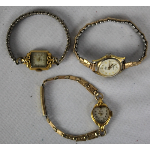 68 - WELLINGTON MINIATURE CLOCK & 10 WATCHES - 5 IN PRESENTATION BOXES: PHILIP MERCIER, ACCURIST, SEK... 