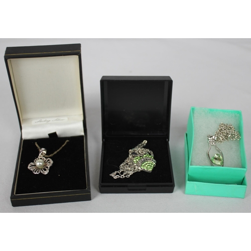 70 - SET OF 6 TEASPOONS (MARKED HARTVERGOLDET, SOLINGEN GERMANY), SET OF 6 DUCK DESIGN NAME CARD HOLDERS ... 