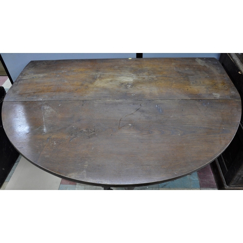 198 - GEORGIAN GATE LEG TABLE - HINGES CHANGED