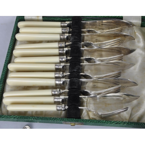 211 - MISC CUTLERY INCLUDING SERVING SET WITH SILVER COLLAR