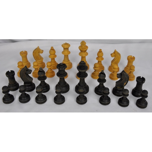 225 - SMITHS CHESS CLOCK , SET OF CHESS PIECES & BALLPOINT PEN