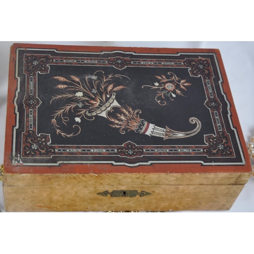 347 - QUANTITY OF COSTUME JEWELLERY