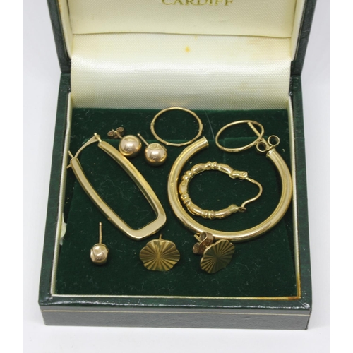 351 - 3 PAIRS EARRINGS AND 4 ODD EARRINGS ALL MARKED 375/9KT (4.7g)