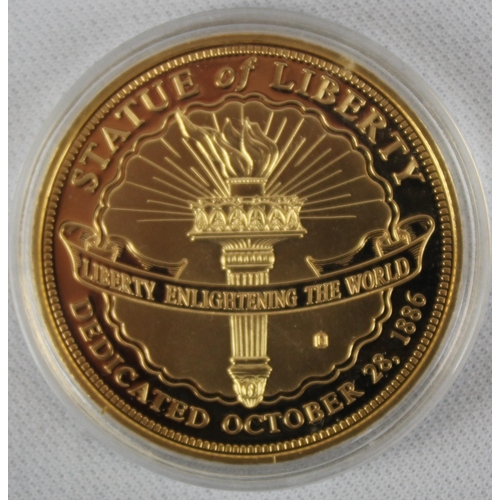 352 - 5 COMMEMORATIVE COINS: THE HEROES OF D-DAY REPUBLIC OF THE MARSHALL TEN DOLLARS 1944-1994, HISTORY O... 