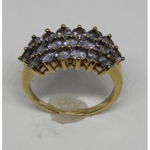 363 - 9ct GOLD CLUSTER RING SET PURPLE STONES (3.7g) - SIZE N