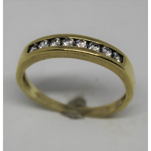 367 - 18ct GOLD ETERNITY/ENGAGEMENT RING SET 8 DIAMONDS (2.4g) SIZE M