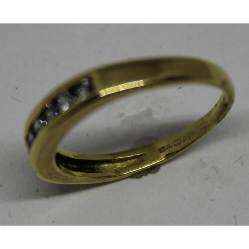 367 - 18ct GOLD ETERNITY/ENGAGEMENT RING SET 8 DIAMONDS (2.4g) SIZE M