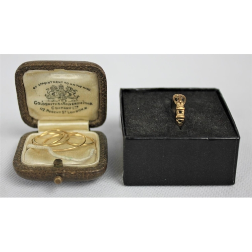 376 - SMALL BUCKLE RING STAMPED 9ct, 2 PAIR OF GOLD HOOP EARRINGS - 1.2g TOTAL WEIGHT