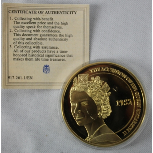 382 - 5 COMMEMORATIVE COINS: HEAD OF THE HOUSE OF WINDSOR HM QUEEN ELIZABETH II, 2 x THE DIAMOND JUBILEE O... 