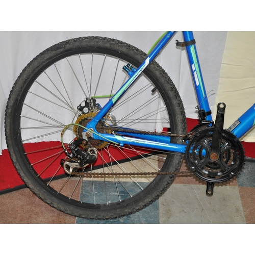 18 - 3 MOUNTAIN BIKES - BARRACUDA MAYHEM 21 SPEED FRONT SUSPENSION WITH SHIMANO DISC BRAKES (NO PEDDLES),... 