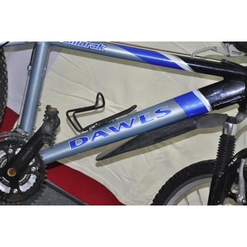 19 - 2 MOUNTAIN BIKES - DAWES TAMARAK 21 SPEED FRONT SUSPENSION AND APOLLO SLANT 18 SPEED FRONT SUSPENSIO... 