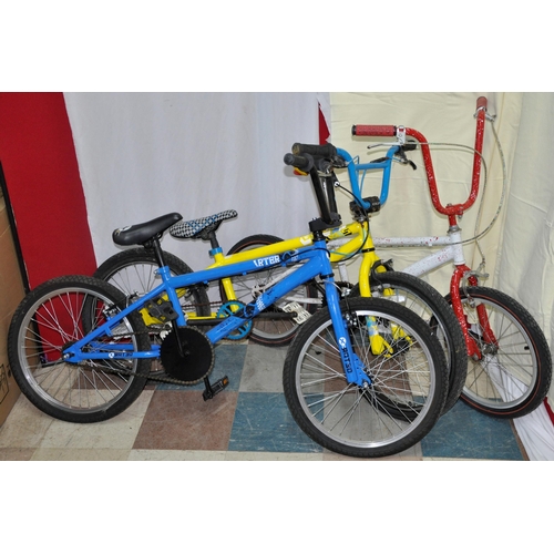 21 - 3 STUNT BIKES - QUARTER X-RATED, GT BIKES SLAMMER AND RED/WHITE PAINTED