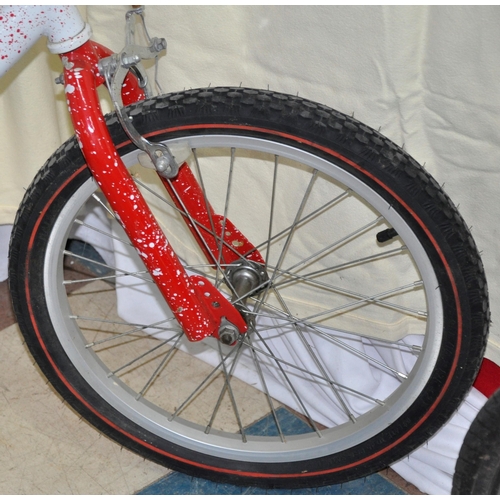 21 - 3 STUNT BIKES - QUARTER X-RATED, GT BIKES SLAMMER AND RED/WHITE PAINTED