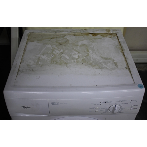 45 - WHIRLPOOL WASHING MACHINE