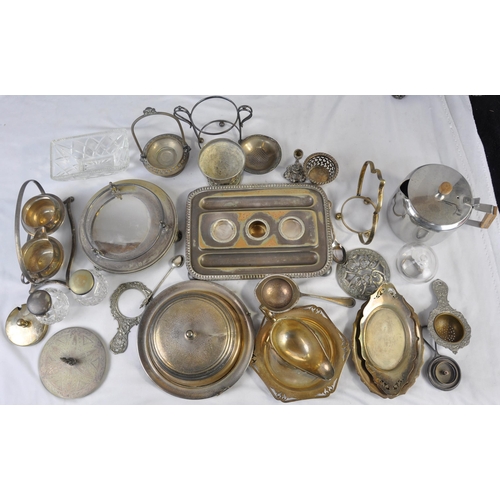 70 - QUANTITY PLATEDWARE & STAINLESS STEEL ITEMS