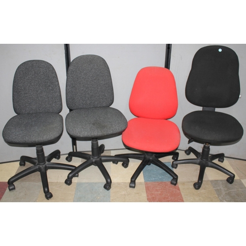 134 - 4 SWIVEL OFFICE ARMCHAIRS - 1 BLACK, 1 RED AND 2 GREY