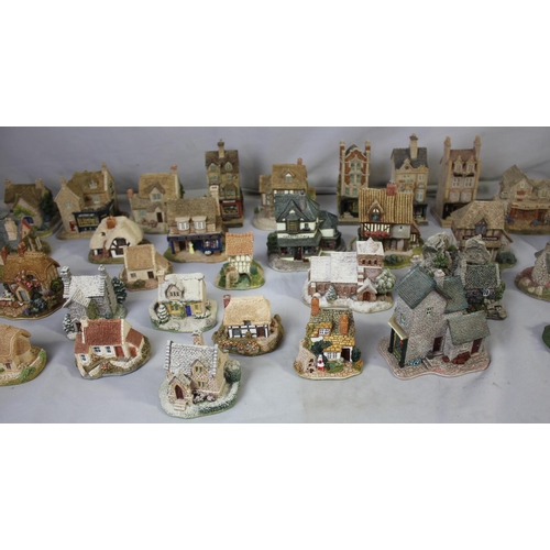 147 - QUANTITY OF LILLIPUT LANE COTTAGES