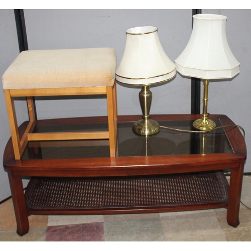 197 - COFFEE TABLE WITH UNDER SHELF, TABLE LAMP AND G PLAN DRESSING STOOL