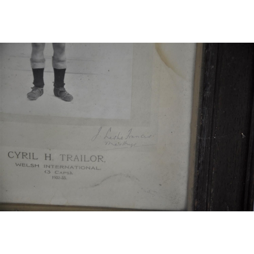 207 - FRAMED PHOTO CYRIL H TRAILOR, WELSH INTERNATIONAL 1932-33 (3 CAPS)