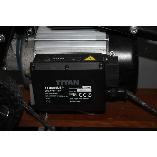 250 - TITAN TTB685LSP LOG SPLITTER ON STAND