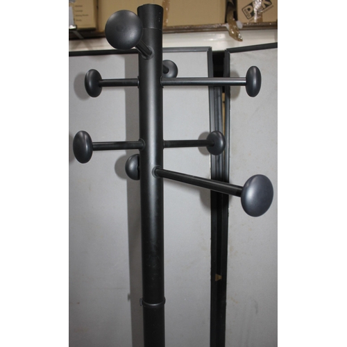 263 - 2 OFFICE HAT AND COAT STANDS