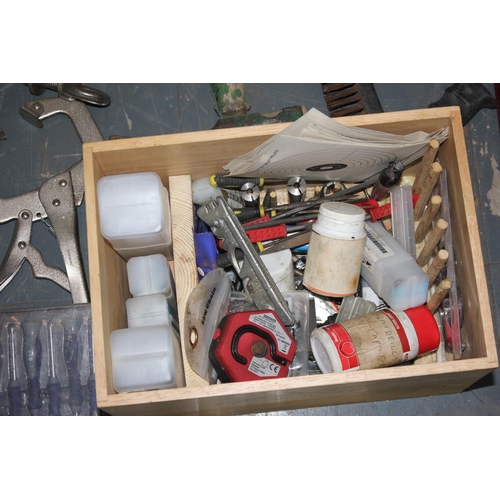 270 - 2 TRAYS OF VARIOUS TOOLS