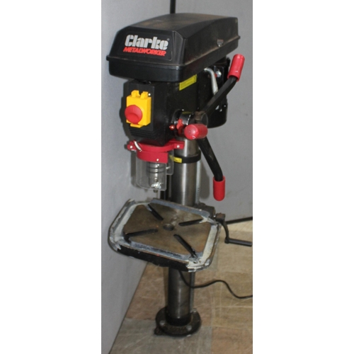 282 - CLARKE METAL WORKER CDP202B BENCH DRILL