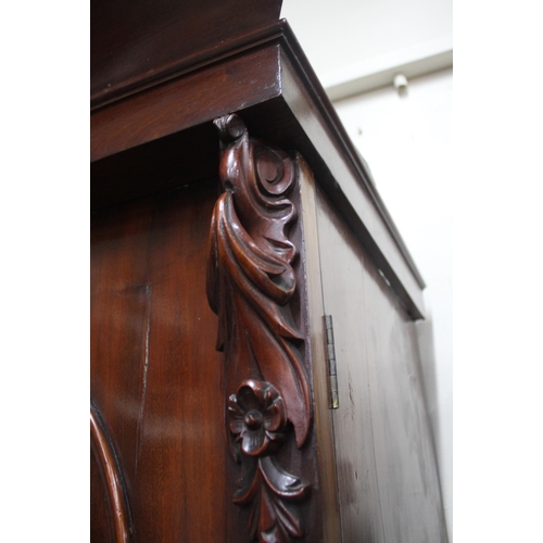 1 - LINEN PRESS WARDROBE