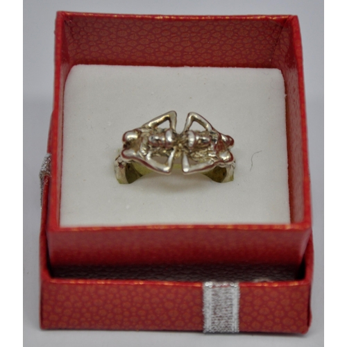 291 - 2 RINGS MARKED 325 - 1 DEPICTING 2 LADIES, 1 WITH BLUE QUARTZ TYPE STONES AND SILVER DOLPHIN RING (1... 