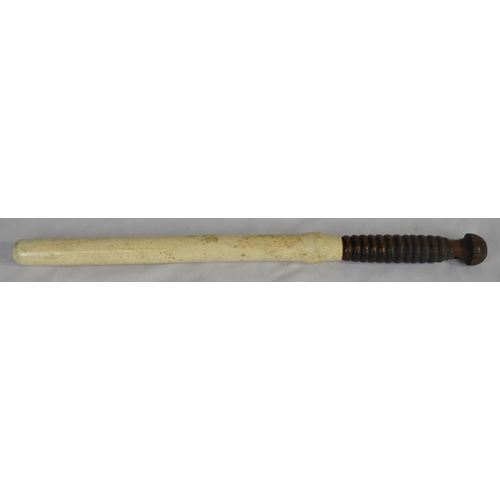 368 - MARINE WHITE TRUNCHEON c1900-1940