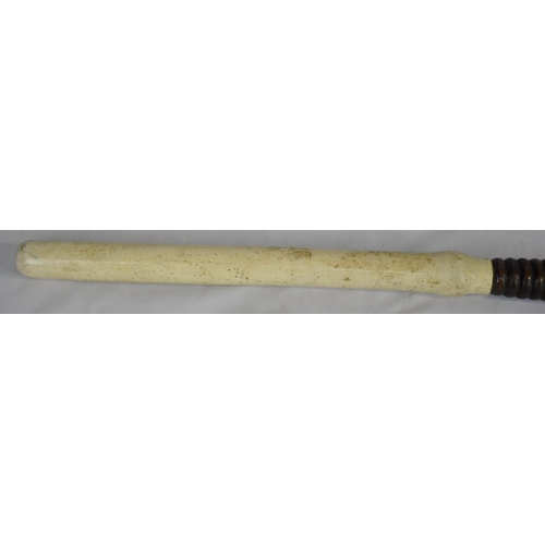 368 - MARINE WHITE TRUNCHEON c1900-1940