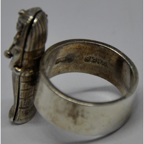 370 - 3 RINGS MARKED SILVER - SILVER RING WITH UNUSUAL CIRCLE DESIGN (9g), SILVER EGYPTIAN RING (9.2g) AND... 