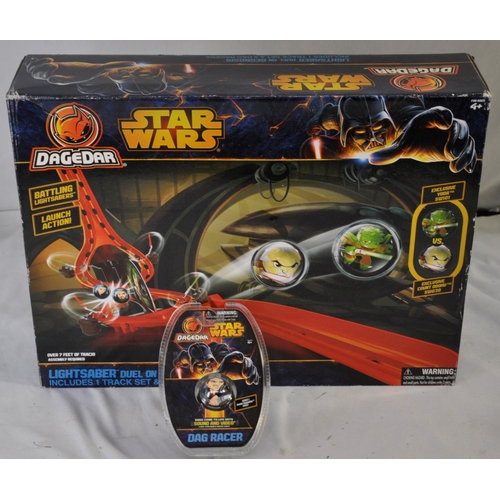 153 - DARTH VADER FIGURE, STAR WARS BATTLING LIGHT SABERS, STAR WARS DAG RACER & STAR WARS HEADSPLITTE... 