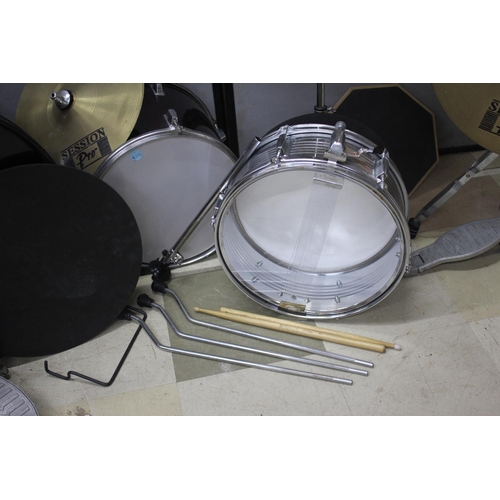 148 - SESSION PRO DRUM KIT - SOME DAMAGE (SEE PHOTOS)